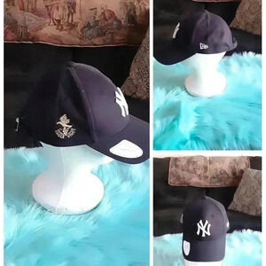 New Era Eagle Vines Logo Hat NWOT